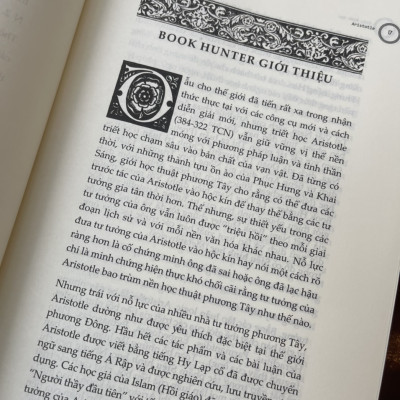 (Bìa cứng) SIÊU HÌNH HỌC - Aristotle – Lyceum – Nxb Đà Nẵng 