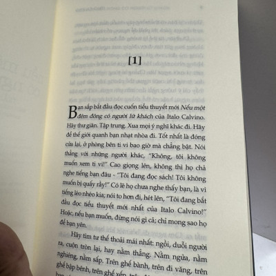 (Tái bản 2023) NẾU MỘT ĐÊM ĐÔNG CÓ NGƯỜI LỮ KHÁCH - Italo Calvino - Trần Tiễn Cao Đăng dịch - Nhã Nam 