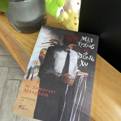 Sách - Mặt trăng và đồng xu (Nhã Nam HCM)