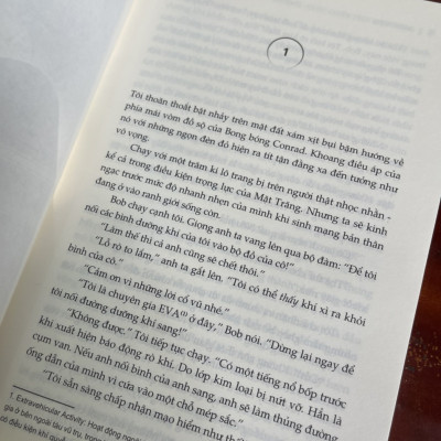 ARTEMIS - CUỘC CHIẾN TRÊN MẶT TRĂNG - Andy Weir – Lê Đình Chi dịch - Nhã Nam (Sách mới 2022)