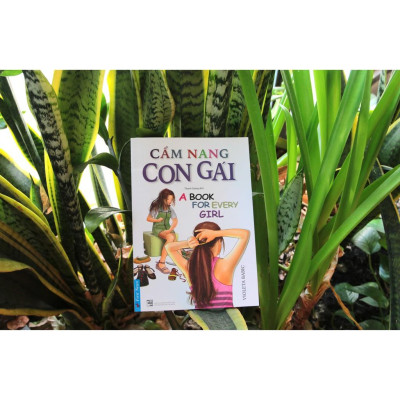Cẩm Nang Con Gái (Tái bản 2021) - Bản Quyền