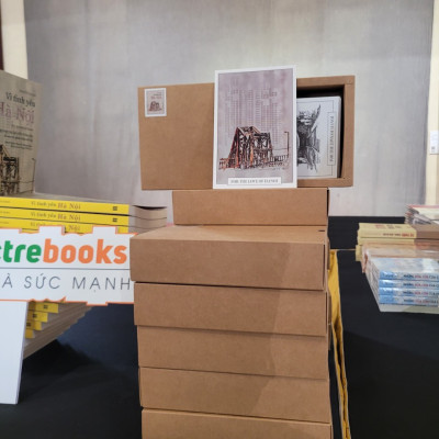 Combo Vì tình yêu Hà Nội (For the love of Hanoi) + Postcard