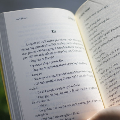Sách: Giông Tố (Tái Bản)