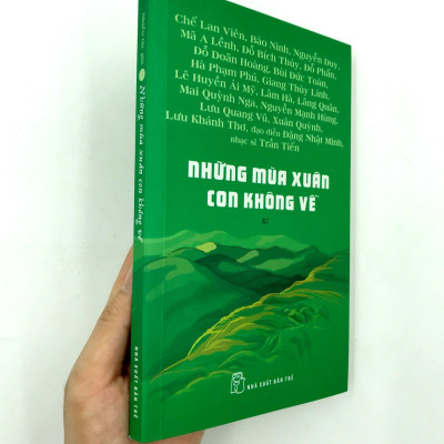 Những Mùa Xuân Con Không Về