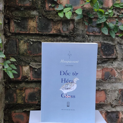 Đốc tờ Héraclius Gloss  - Guy de Maupassant