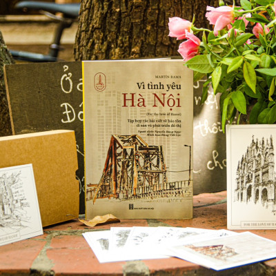 Combo Vì tình yêu Hà Nội (For the love of Hanoi) + Postcard
