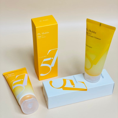 Sữa rửa mặt thuần chay giúp cân bằng pH và làm sạch lớp trang điểm Ph Hubby Haut 5.7 dạng gel 150ml