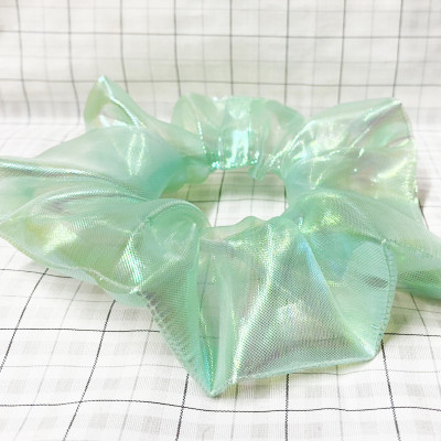 Cột tóc scrunchies màu xanh lá ánh kim