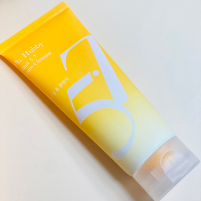 Sửa rửa mặt thuần chay tạo bọt Ph Hubby Haut 5.7 Foam Cleanser 150ml