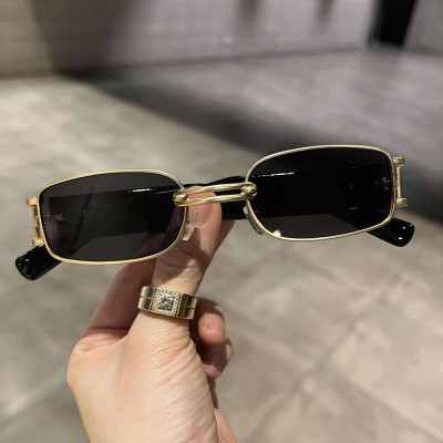 Kính râm thời trang retro dáng nhỏ