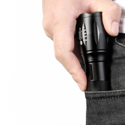 Đèn Pin Mini Siêu Sáng, Đèn Pin Cầm Tay, Model XML-T6, Hàng Chính Hãng