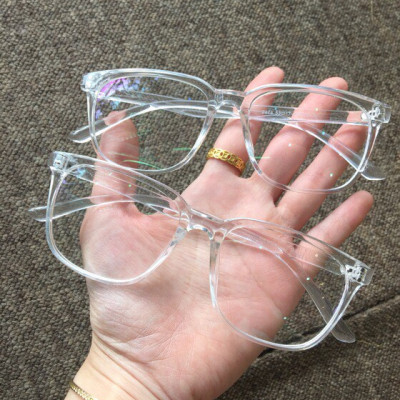 Kính Thời Trang Mắt Vuông Trong Suốt