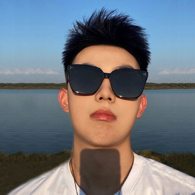Kính râm Nam nữ Dáng Vuông Gọng Nhựa Chống nắng + Tặng phụ kiện thời trang