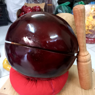 Mõ tụng kinh bằng gỗ mít tô làm mầu mận chín kt 17cm