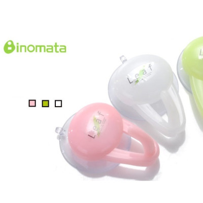 Móc Treo Có Núm Hít Chân Không (Set 2 Chiếc) Nhật Bản - Giao màu ngẫu nhiên