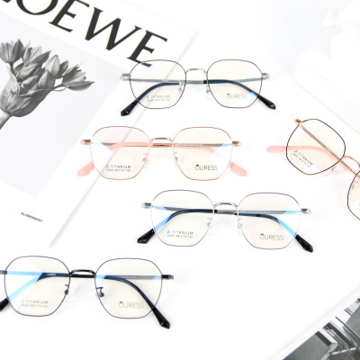 Gọng kính Titanium cao cấp thời trang nam nữ Ouress 2826