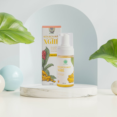 Sữa Rửa Mặt Nghệ AHA Bảo Linh 110ml Dạng Tạo Bọt, Giúp Da Mịn Màng, Rạng Rỡ