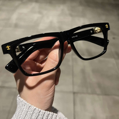 Kính CH Mắt vuông to gọng nhựa họa tiết bản dày cao cấp