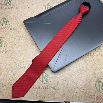 Cà vạt nam mẫu thắt sẵn dây kéo bản nhỏ 6cm mẫu mới t3/2024 màu đỏ tươi kẻ chìm