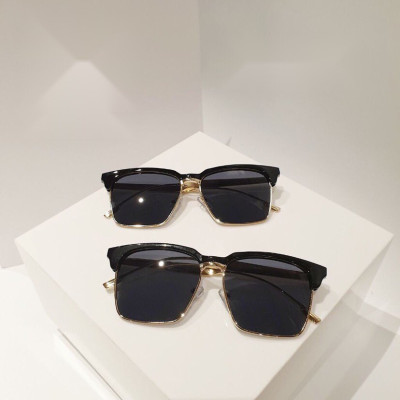 Kính xinh, Kính râm thời trang mắt vuông Basic + tặng Tuavit Kính xinh mini tiện lợi