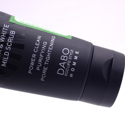 Sữa rửa mặt dành cho phái mạnh ngừa mụn tối ưu Hàn Quốc Dabo Black Force – For Men (120ml) – Hàng chính hãng.