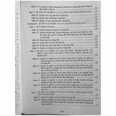 Sách So Sánh Luật Đất Đai Năm 2013 - 2024 và Các Văn Bản Pháp Luật Hướng Dẫn về Đất Đai (V2449A)