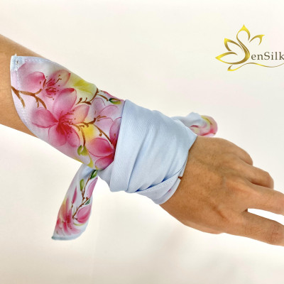 Khăn Cột Tóc Lụa Tơ Tằm Vẽ Tay Hoa Đào SenSilk 55x55cm, Phụ Kiện Lụa Cao Cấp - Quà Tặng Độc Đáo