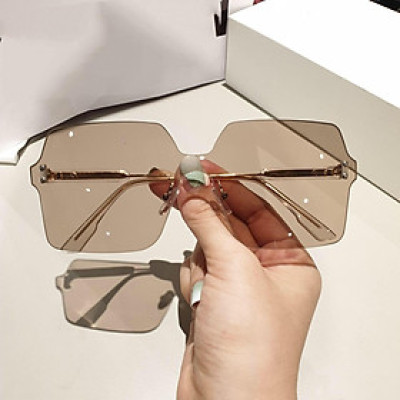 Kính xinh, Kính râm màu Nâu sang chảnh thời thượng + tặng Tuavit Kính xinh mini đa năng