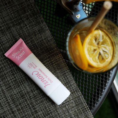 Kem Chống Nắng Isnow Stella Scent SPF 50+++ Hàn Quốc (50ml )