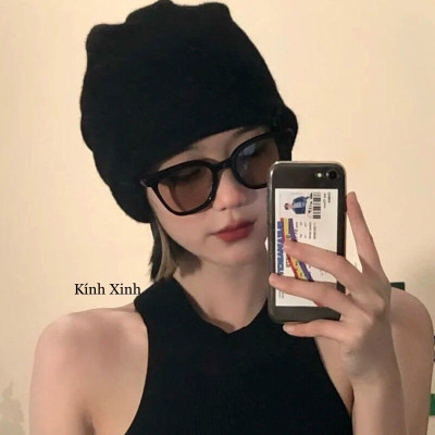 Kính màu thời trang màu nude sành điệu
