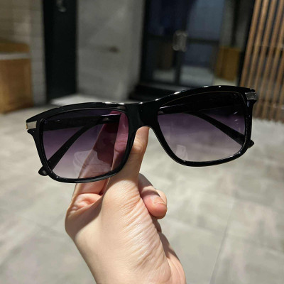 Kính râm Mắt vuông unisex dáng basic chống nắng