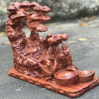 Tượng phật di lặc tam phúc ngồi ngự gốc cây tùng  bằng gỗ hương đa kt 45×32×15cm