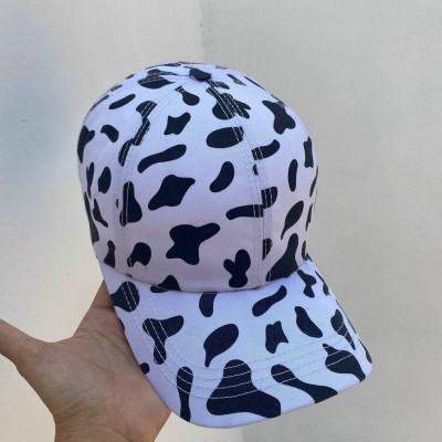 Mũ lưỡi trai Bò Sữa- chiếc mũ đơn giản cá tính, không rườm rà