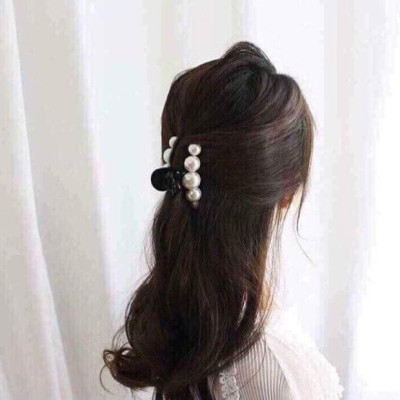 Kẹp tóc đính hạt giả ngọc trai nhân tạo