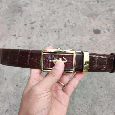 Nịt da cá sấu BẢN LỚN phù hợp bụng bia. Da bụng vân đẹp nhẹ nhàng! (mặt vàng)