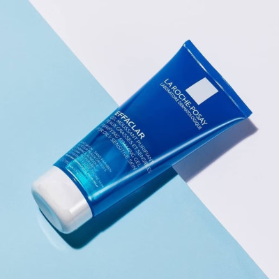 Gel Rửa Mặt Tạo Bọt La Roche-Posay Effaclar Cho Da Dầu Nhạy Cảm 200ml