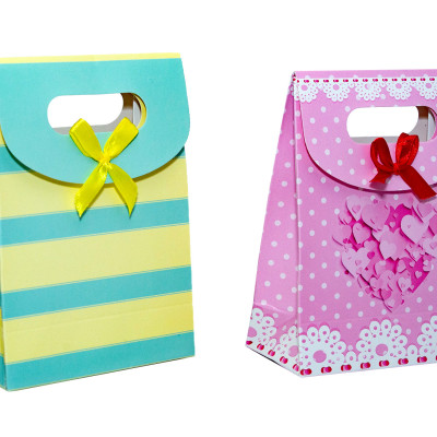 TÚI GIẤY NẮP NHỎ T001 - 16.5 X12.5 X 6 CM - NGẪU NHIÊN
