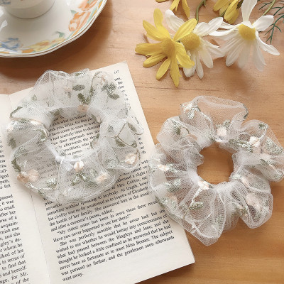 Dây buộc tóc scrunchies thêu hoa nhí dễ thương