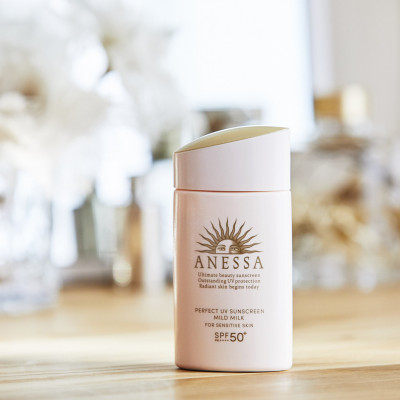 Sữa Chống Nắng Anessa Cho Da Nhạy Cảm Perfect UV Mild Milk SPF50+/PA++++ 60ml
