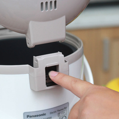 Bình thủy điện Panasonic NC-EG4000CSY 4 lít - Hàng Chính Hãng