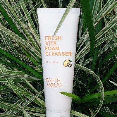 Sữa Rửa Mặt Bảo Vệ Và Chống Oxy Hóa Patch Holic Foam Cleanser 120ml