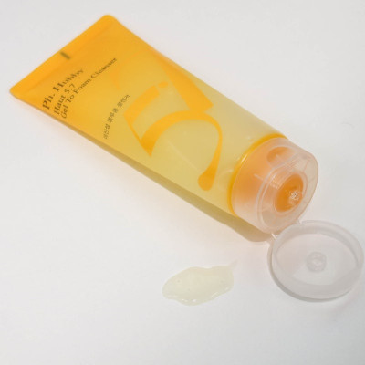 Sữa rửa mặt thuần chay giúp cân bằng pH và làm sạch lớp trang điểm Ph Hubby Haut 5.7 dạng gel 150ml