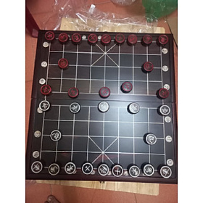 Bộ bàn cờ tướng gỗ trắc và quân gỗ trắc đỏ đen kt bàn 48×50×3cm  ,kt mặt quân tiện gù 4cmdầy 2cm 