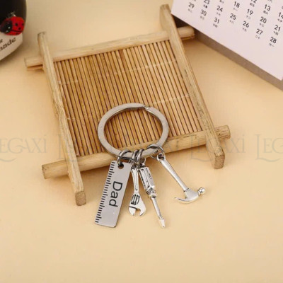 Móc Khóa Công Cụ Sữa Chữa Mini Búa Tua Vít Cờ Lê Bằng Kim Loại Dùng Cho Chìa Khóa Xe Máy, Xe Hơi, Nhà, Quà Tặng Cho Bố