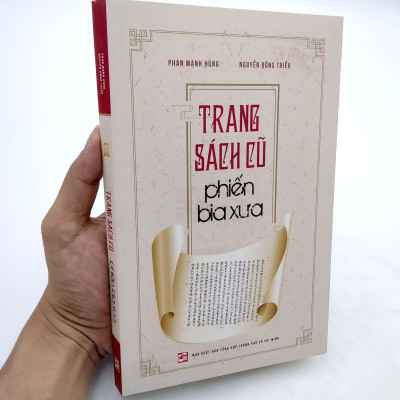 Trang Sách Cũ Phiến Bia Xưa