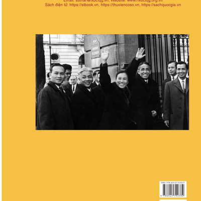 Gia đình, bạn bè và đất nước (bản in 2025) (bìa cứng)