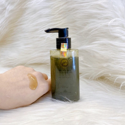 Gel rửa mặt trà xanh  Phấn Nụ Hoàng Cungung