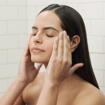 Sữa Rửa Mặt Giúp Làm Sạch Và Cấp Ẩm Dành Cho Da Thường Và Da Khô Cerave Hydrating Cleanser 88ml