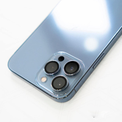 Bộ Lens Bảo Vệ Camera Trong Suốt dành cho iPhone 16 | 16 Pro | 16 Plus | 16 Pro Max hiệu Kuzoom Crystal Có Khung Hỗ Trợ Dán - Hàng chính hãng