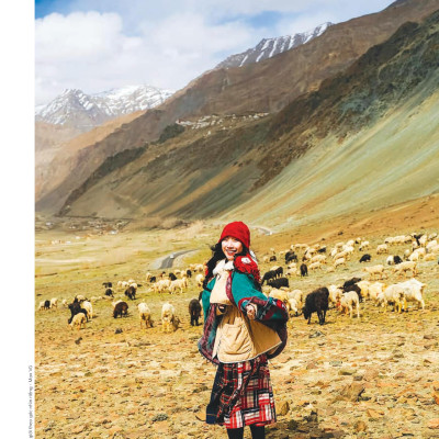 ẤN PHẨM TRAVELLIVE THÁNG 11.2023